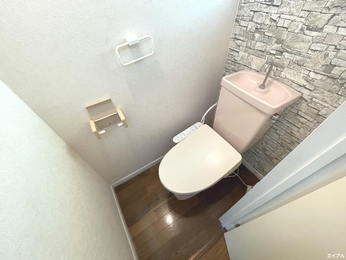 物件内観写真14　(トイレ)