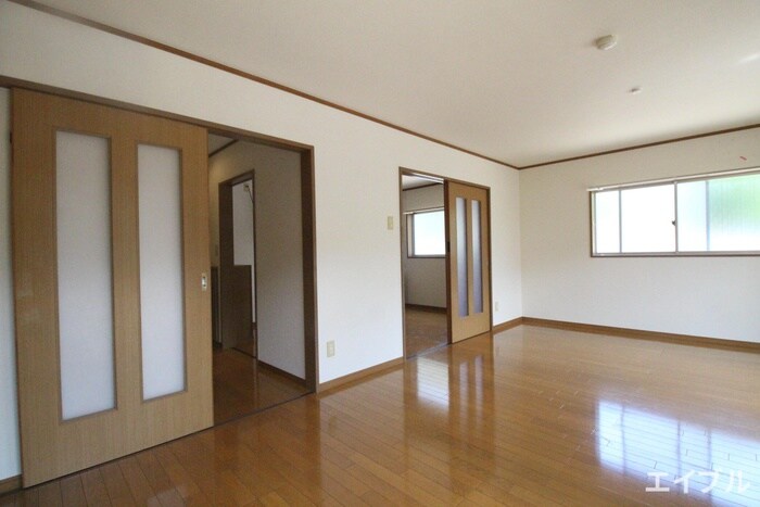 物件内観写真8　(居室)