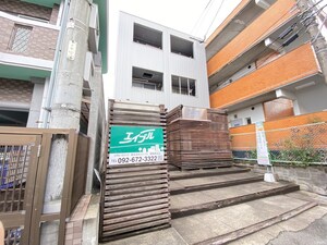 PLEAST香住ヶ丘WEST外観写真