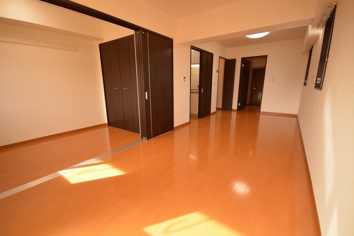 物件内観写真6　(居室)