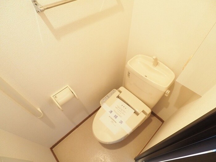 物件内観写真11　(トイレ)