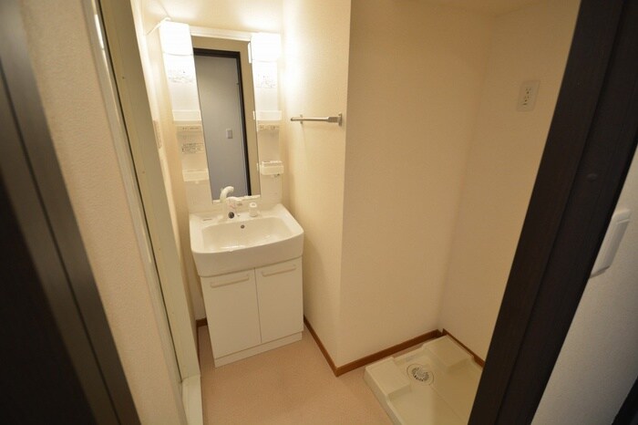 物件内観写真12　(洗面)