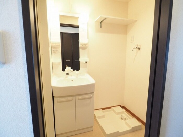 物件内観写真12　(洗面)