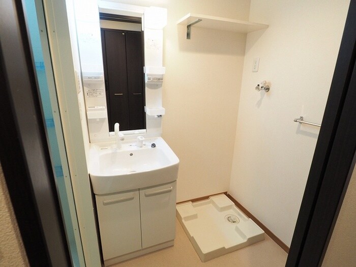 物件内観写真13　(洗面)
