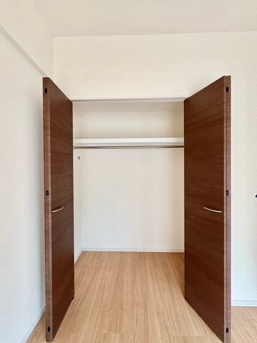 物件内観写真15　(収納)