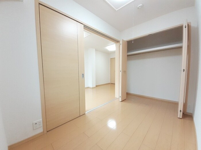 物件内観写真7　(収納)