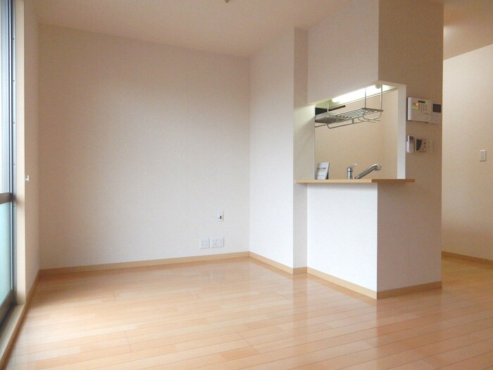 物件内観写真2　(居室)