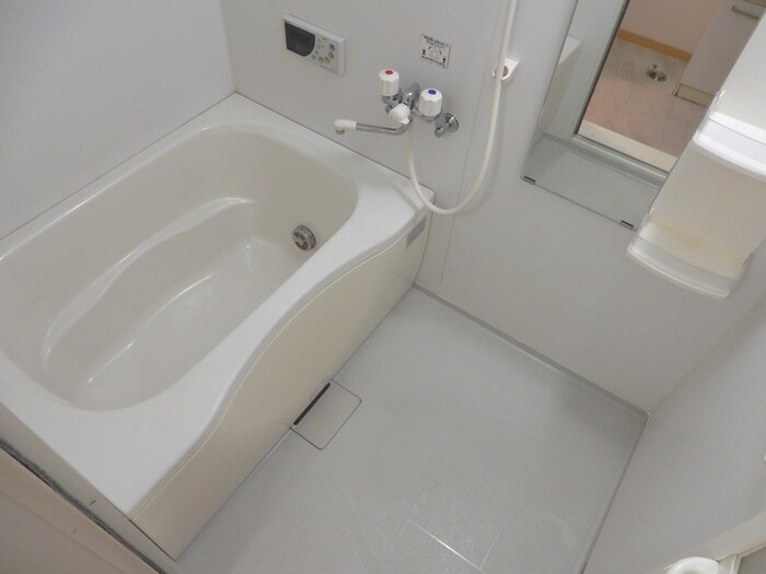 物件内観写真4　(バス／シャワールーム等)