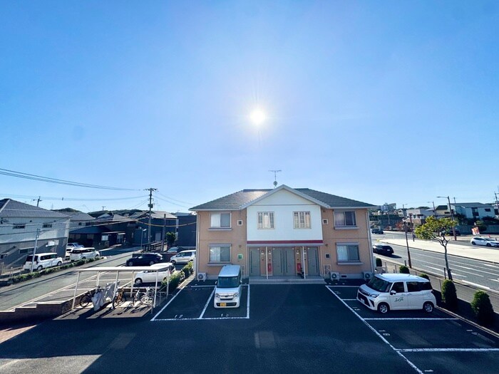 物件内観写真11　(室内からの展望)