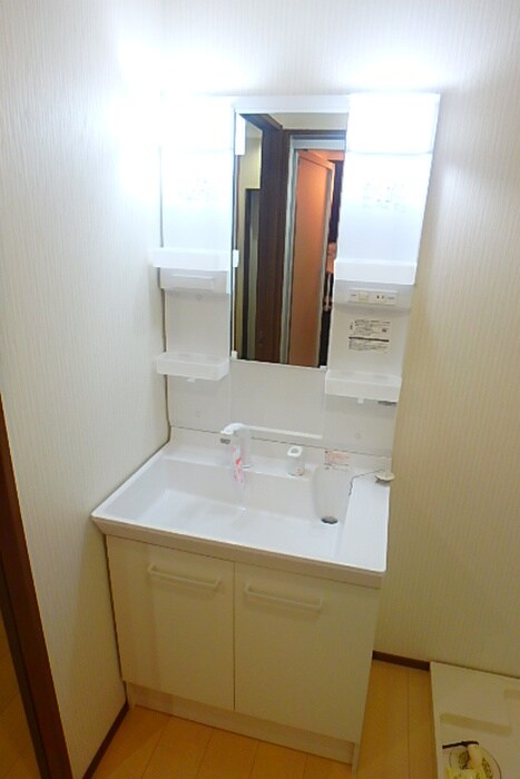 物件内観写真13　(洗面)