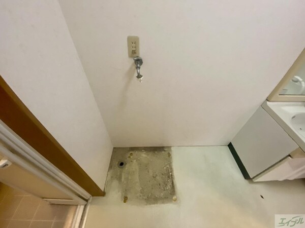 洗濯機置場