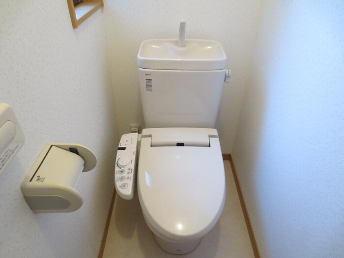 物件内観写真11　(トイレ)