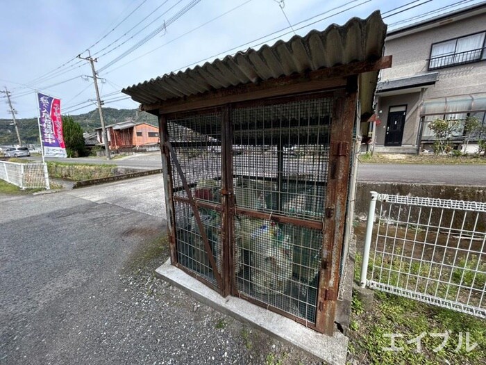 物件外観写真6　(建物設備)