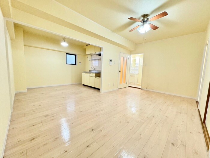 物件内観写真6　(居室)