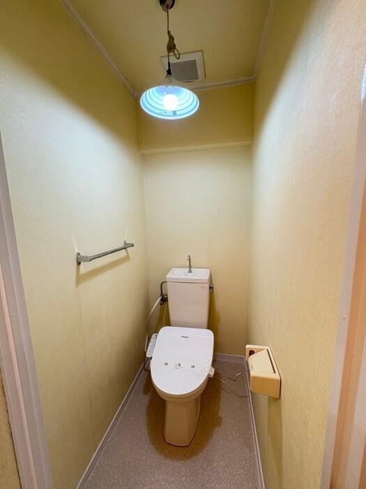 物件内観写真10　(トイレ)
