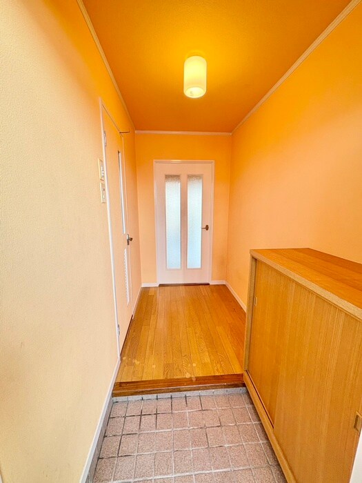 物件内観写真18　(廊下)