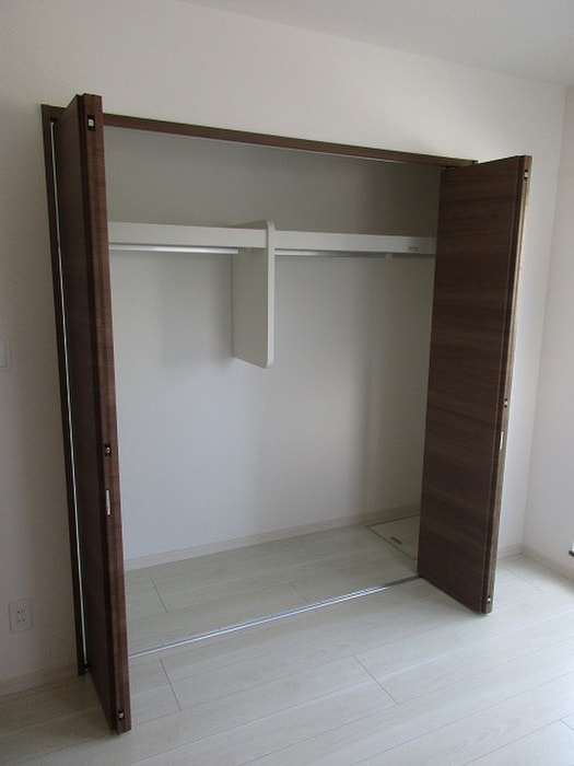 物件内観写真14　(収納)