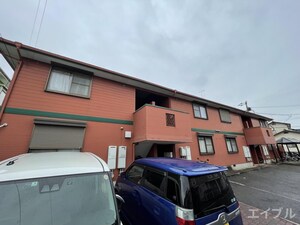 泉タウンＡ外観写真