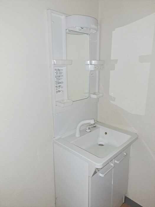 物件内観写真9　(洗面)