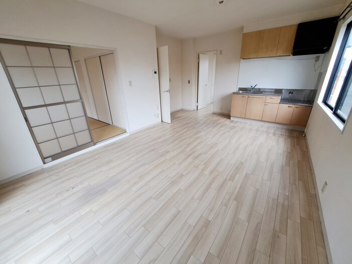 物件内観写真16　(居室)