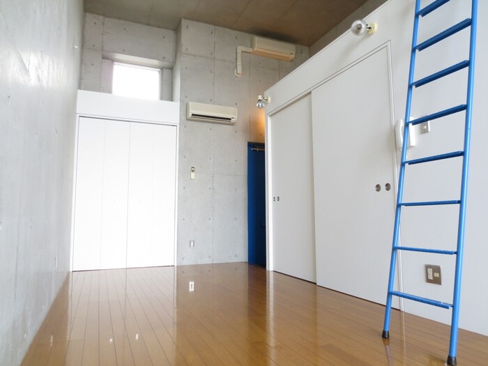 物件内観写真15　(居室)