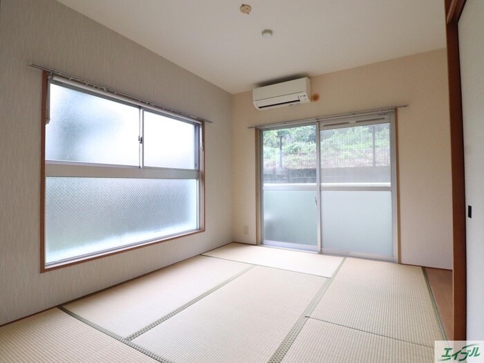 物件内観写真8　(居室)