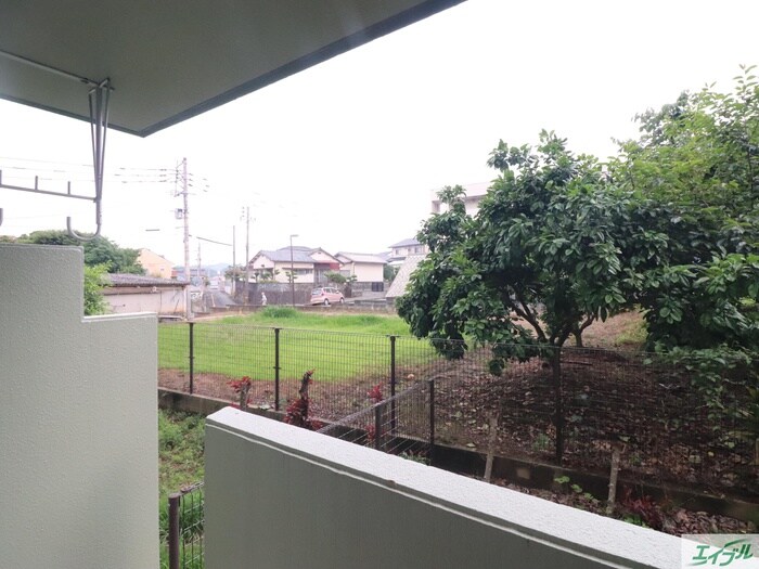 物件内観写真22　(室内からの展望)