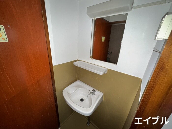 物件内観写真6　(洗面)