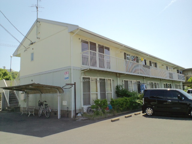セリハイツ