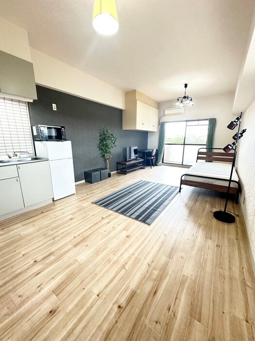 物件内観写真4　(居室)