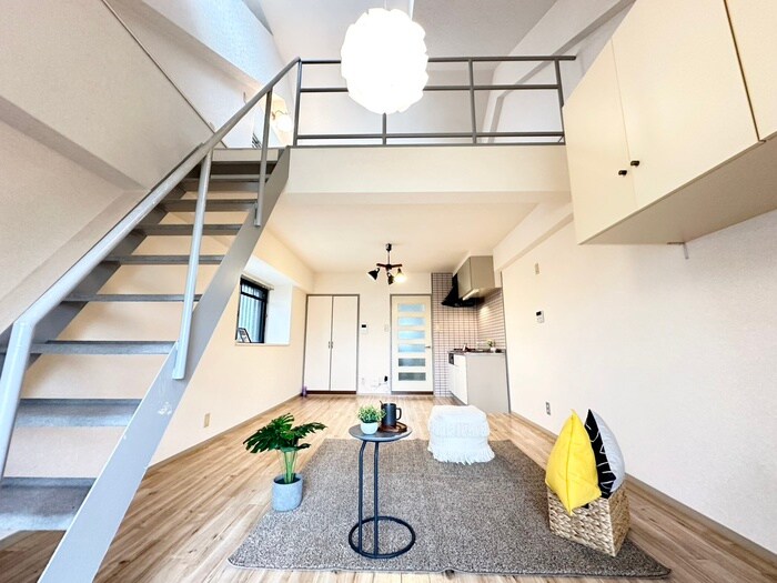 物件内観写真4　(居室)