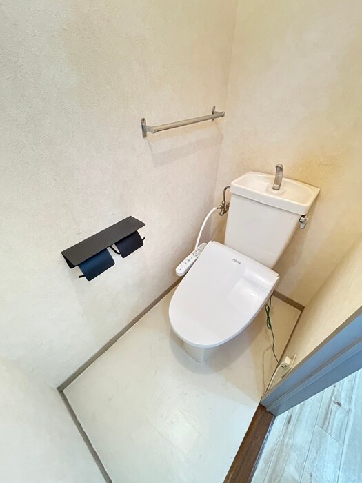 物件内観写真6　(トイレ)