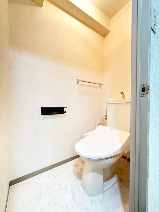 物件内観写真9　(トイレ)