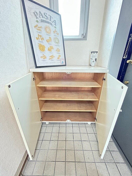 物件内観写真12　(靴箱)