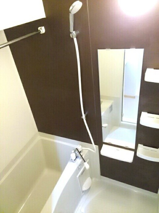 物件内観写真7　(バス／シャワールーム等)