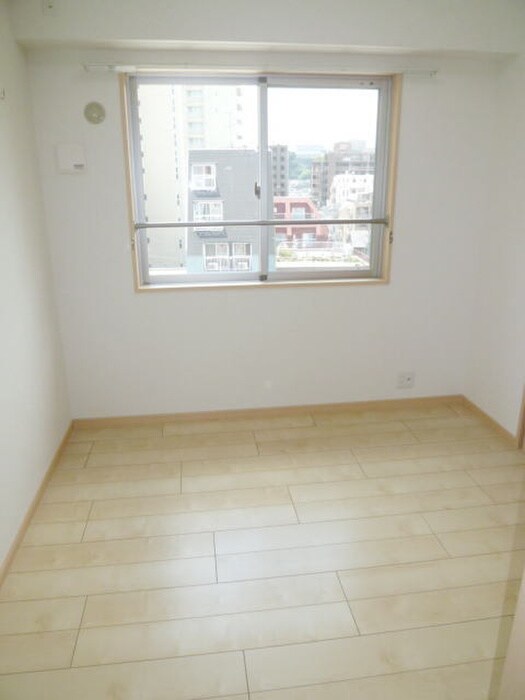 物件内観写真15　(居室)