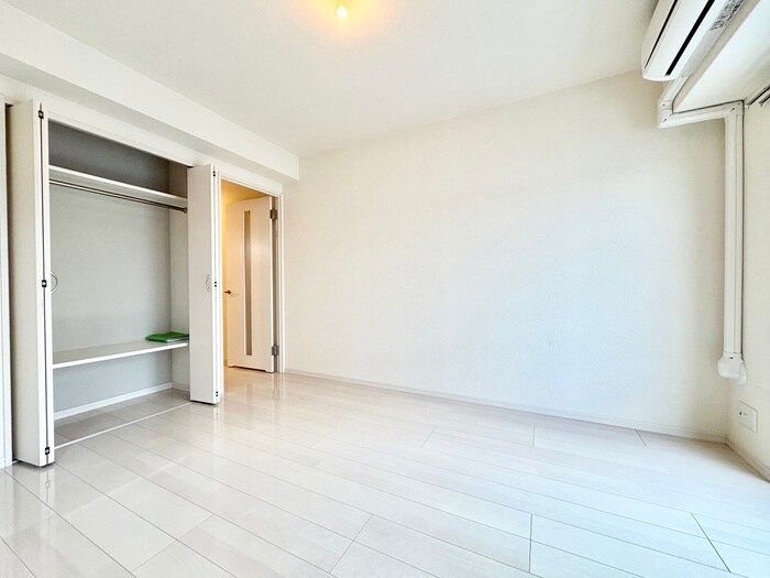 物件内観写真6　(居室)