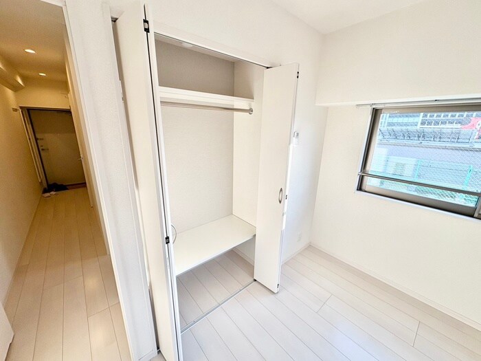 物件内観写真10　(収納)
