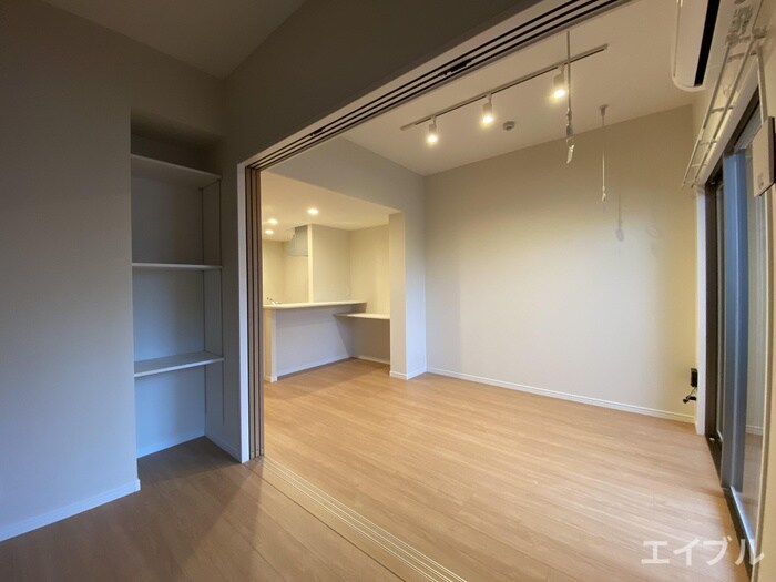 物件内観写真8　(居室)