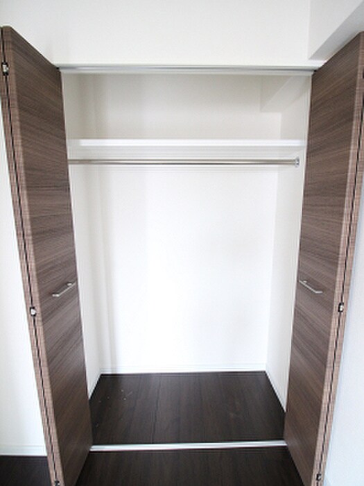 物件内観写真10　(収納)