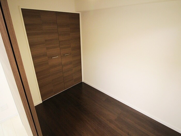 物件内観写真11　(収納)