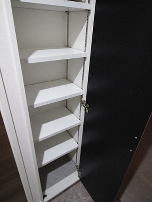 物件内観写真18　(靴箱)