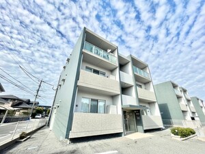 ルネス本城学研台　Ⅰ棟外観写真
