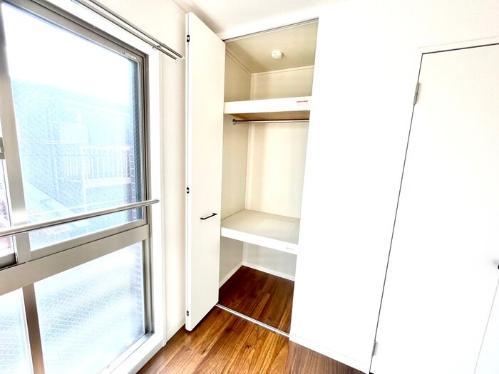 物件内観写真13　(収納)