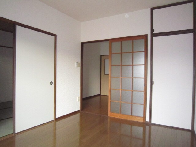 物件内観写真7　(居室)