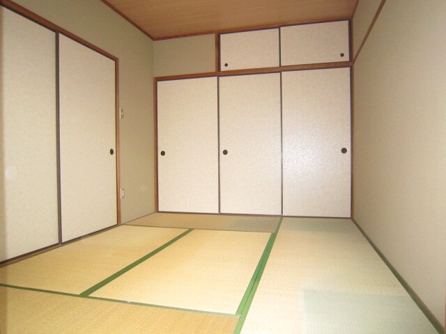 物件内観写真15　(居室)