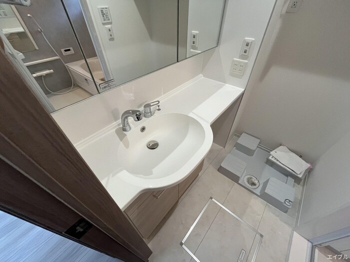 物件内観写真12　(洗面)