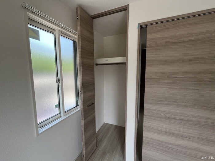 物件内観写真15　(収納)