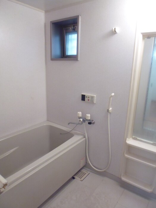 物件内観写真11　(バス／シャワールーム等)