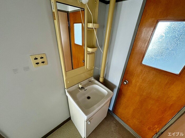 宮市アパートの洗面